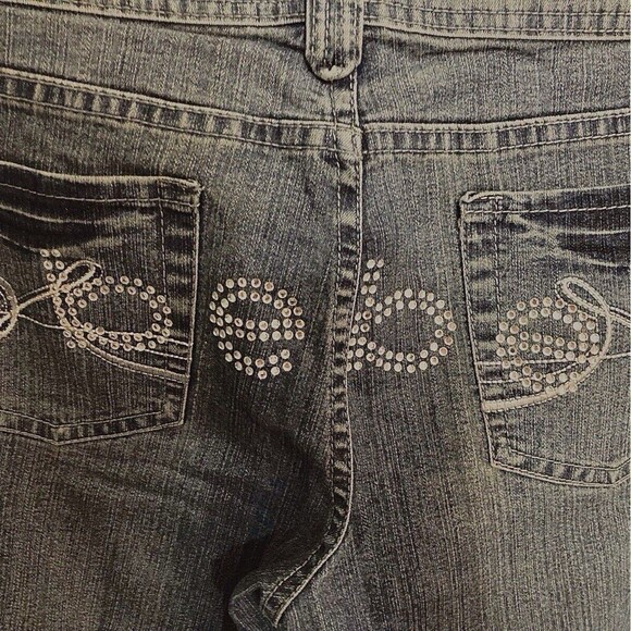 ~VINTAGE…RHINESTONE “BEBE” DENIM JEANS…WMS SIZE 13…NEW~ - Picture 2 of 5
